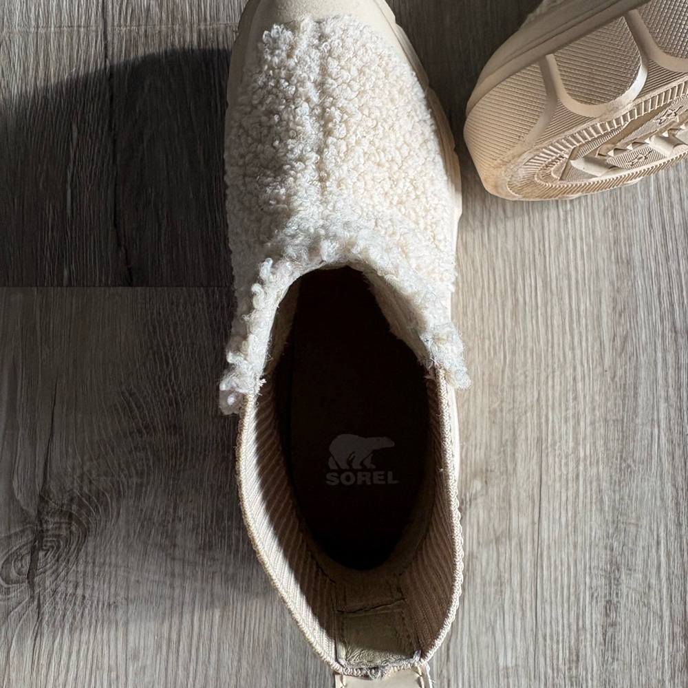 Sorel winter boots - Picture 4 of 7